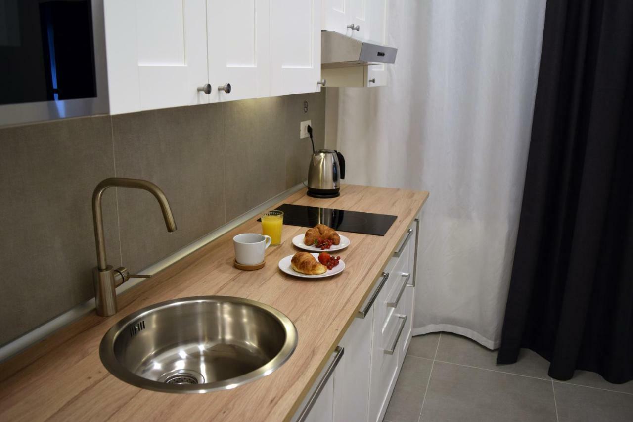 Anastasia Suites Downtown Загреб Екстериор снимка